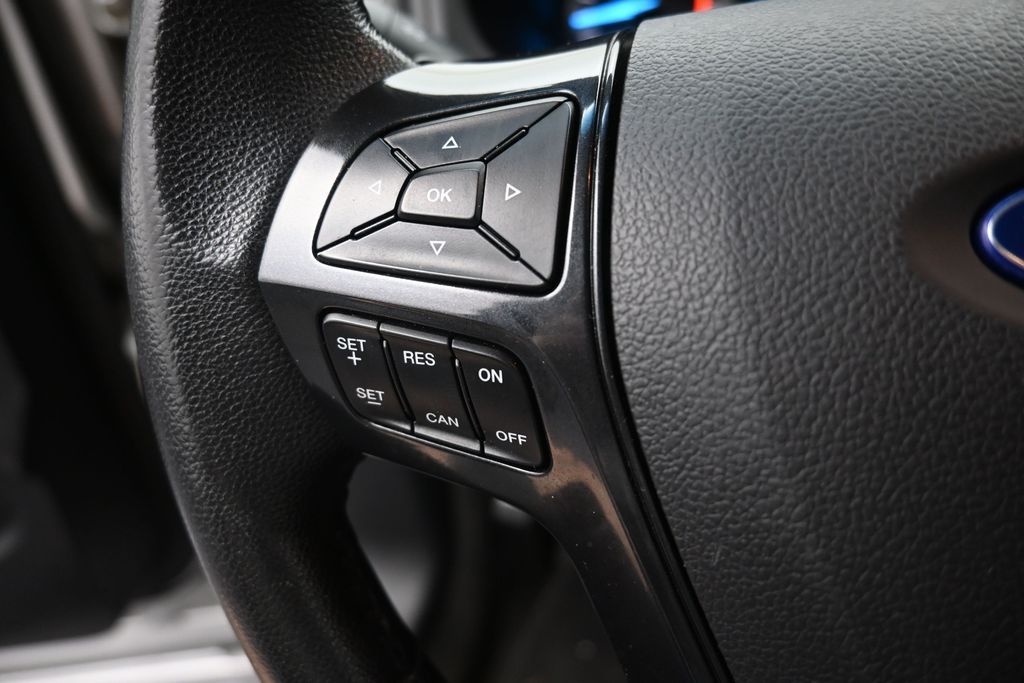 Used 2017 Ford Explorer - photo 7