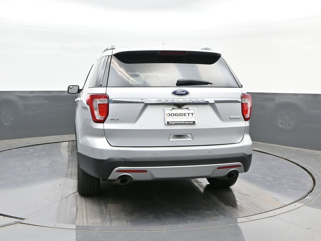 Used 2017 Ford Explorer - photo 5