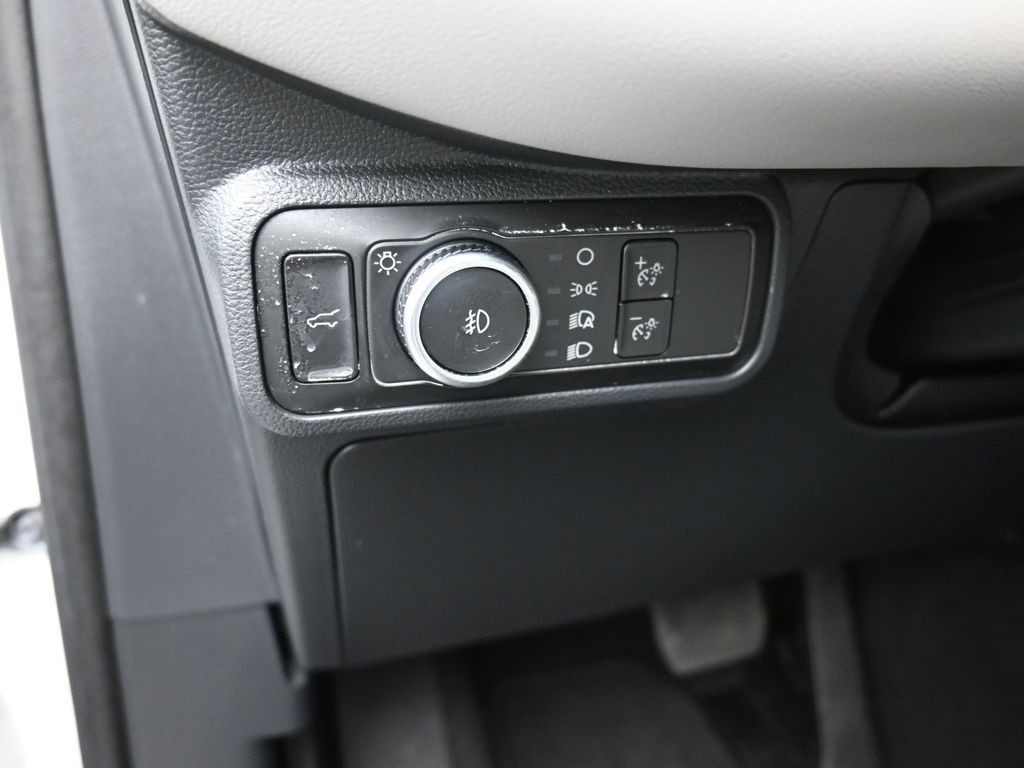 Used 2025 Ford Explorer - photo 15