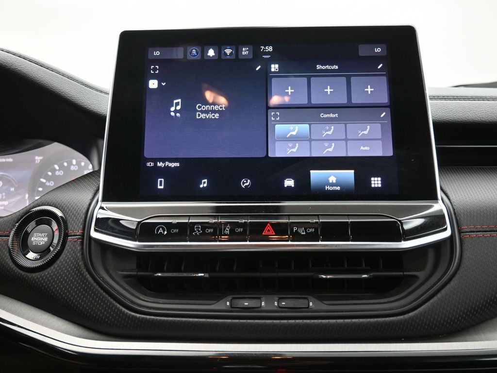 Used 2025 Jeep Compass - photo 11
