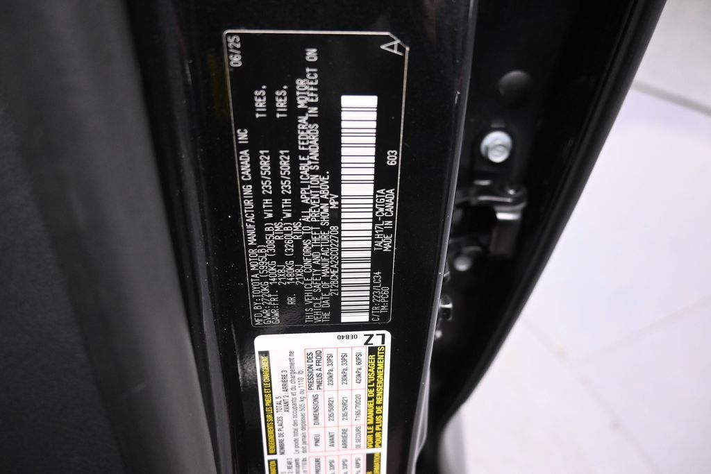 Used 2025 Lexus RX 500h - photo 21