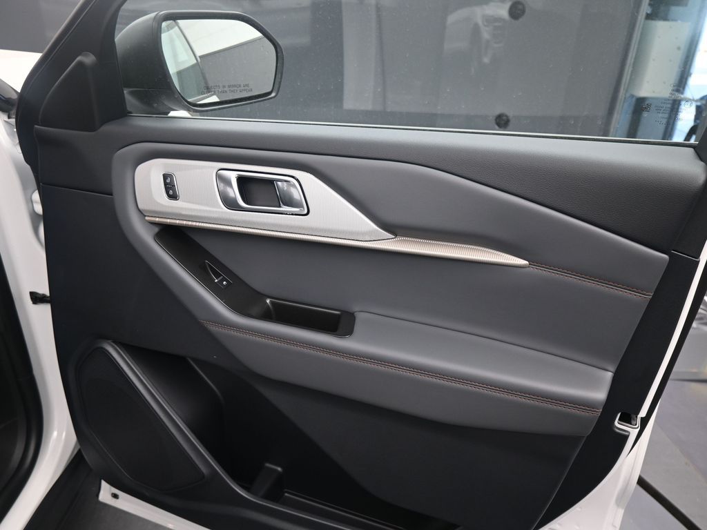 New 2026 Ford Explorer - photo 9