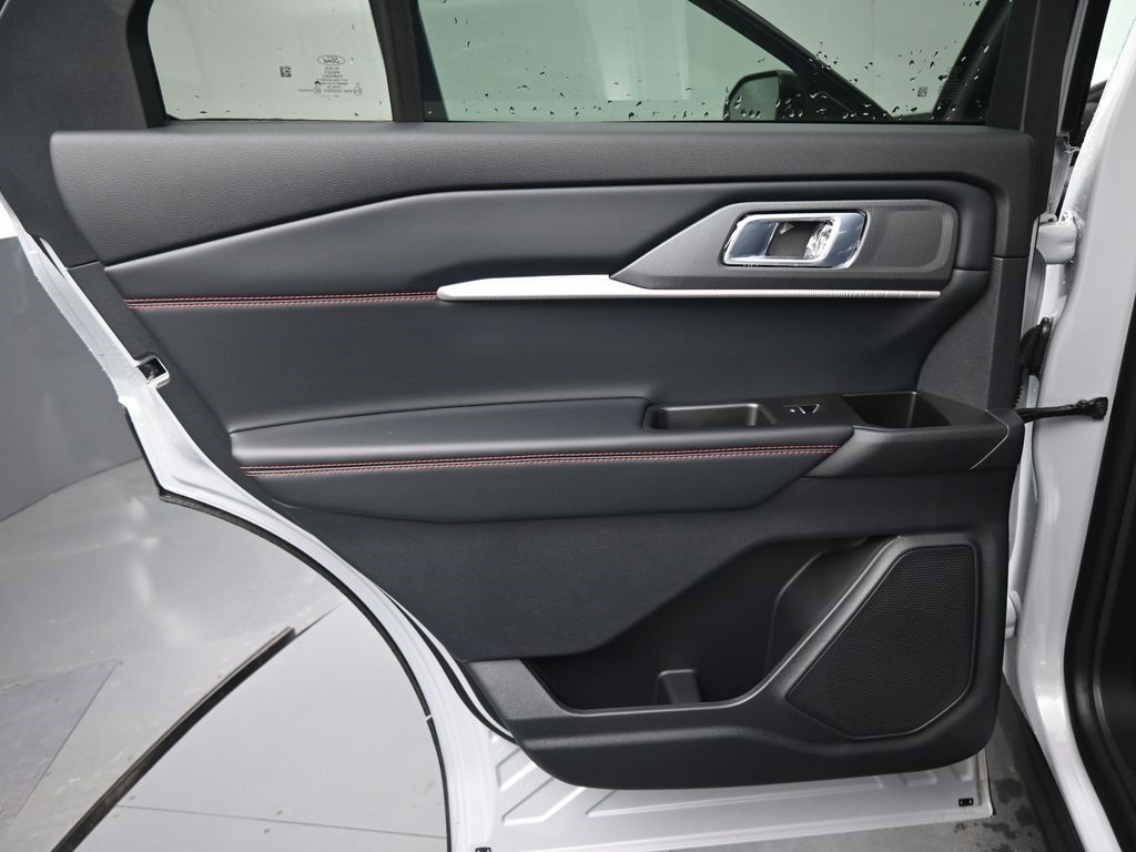 New 2026 Ford Explorer - photo 10