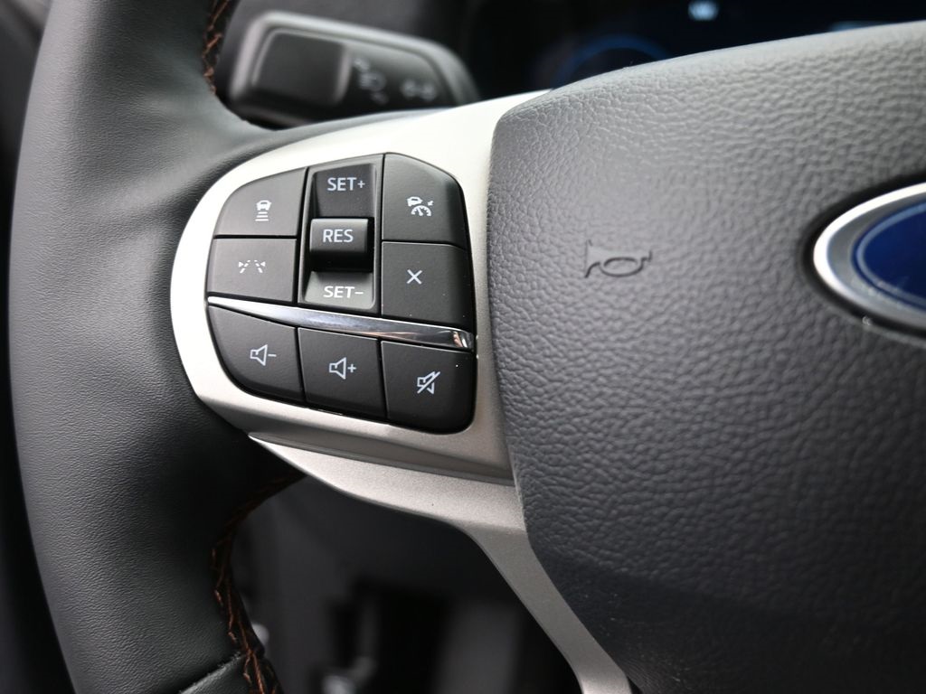 New 2026 Ford Explorer - photo 31