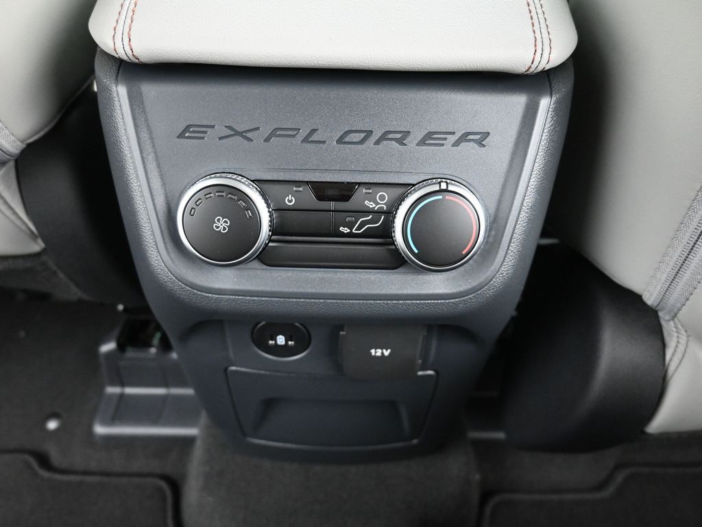 New 2026 Ford Explorer - photo 14