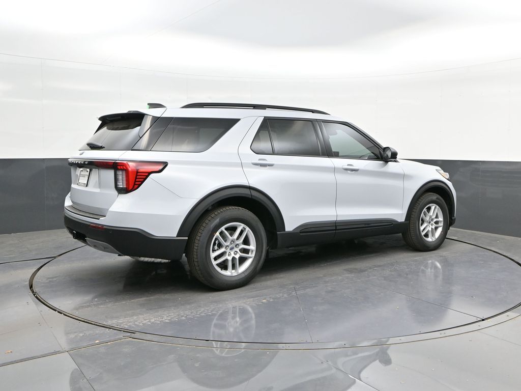 New 2026 Ford Explorer - photo 17