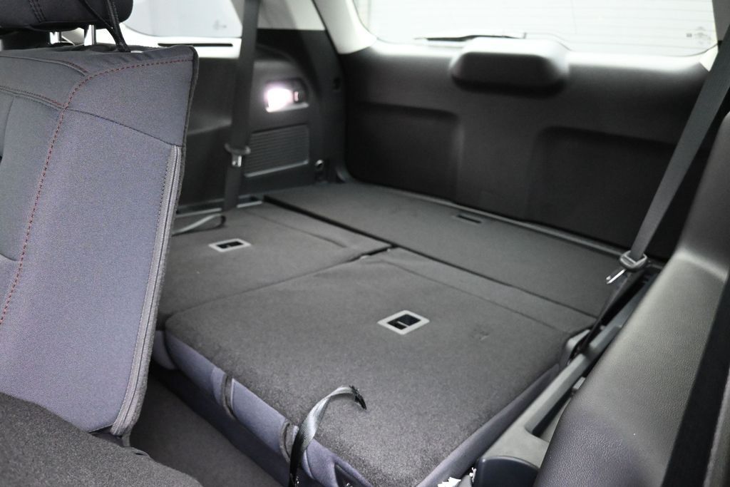 New 2026 Ford Explorer - photo 2