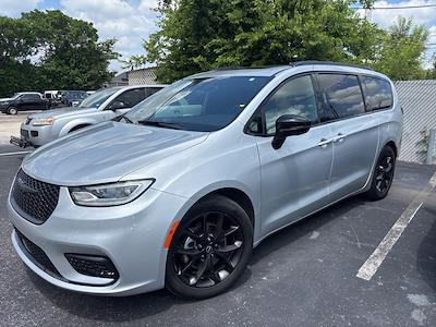 2026 Chrysler Pacifica FWD Minivan for sale #PTR162161 - photo 1