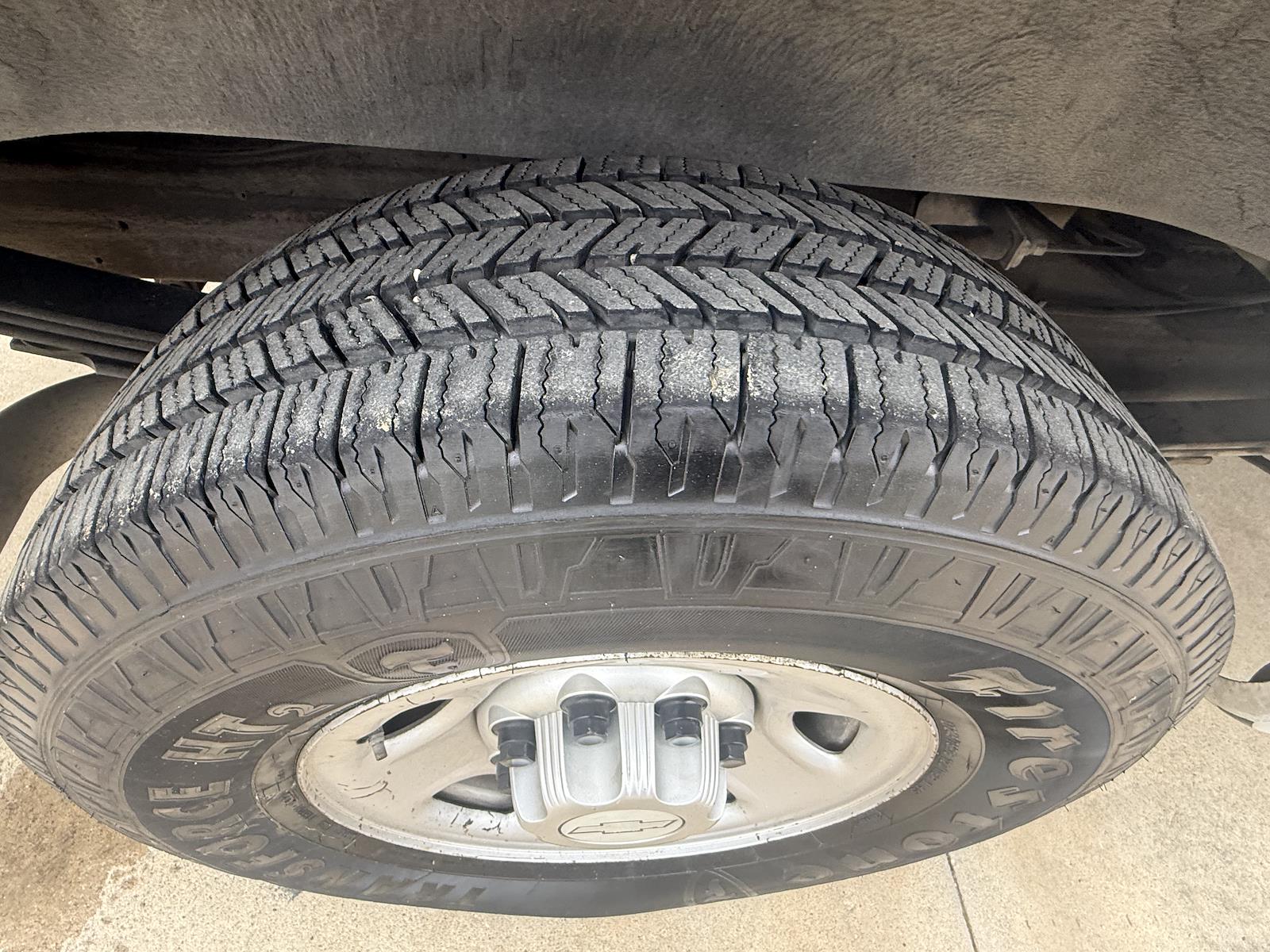 Used 2016 Chevrolet Express 2500 - photo 16