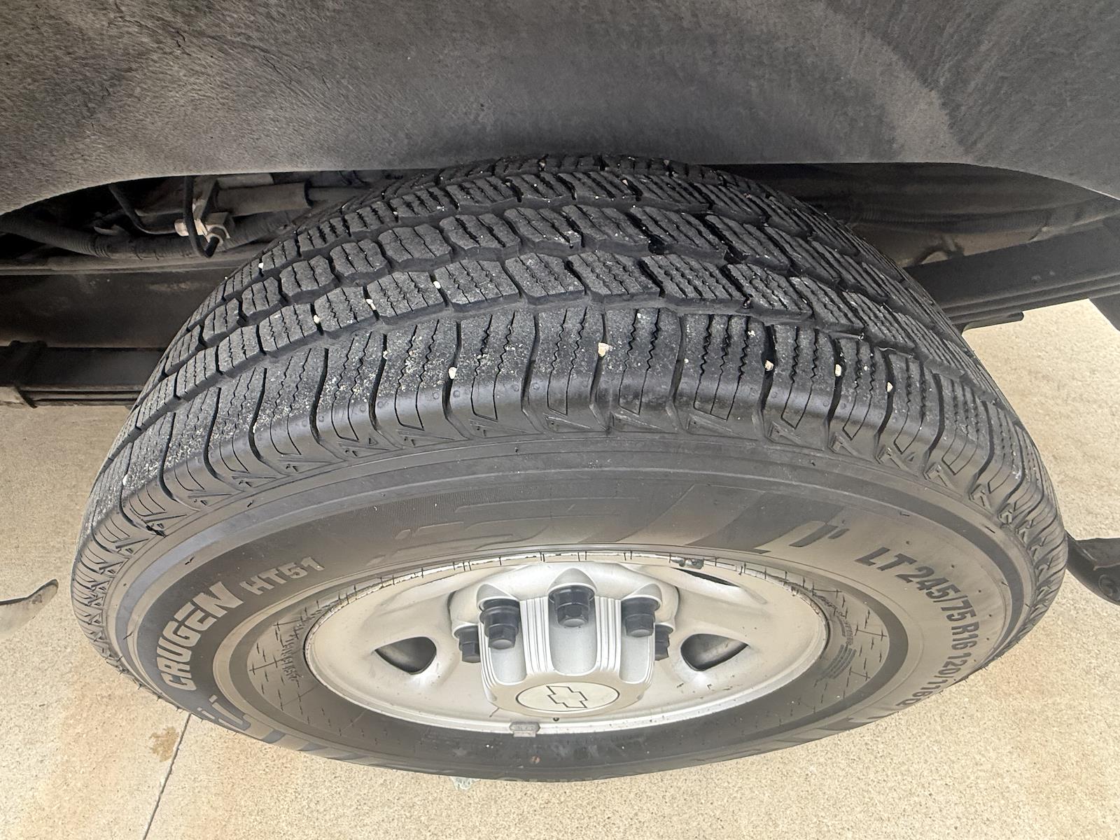 Used 2016 Chevrolet Express 2500 - photo 19