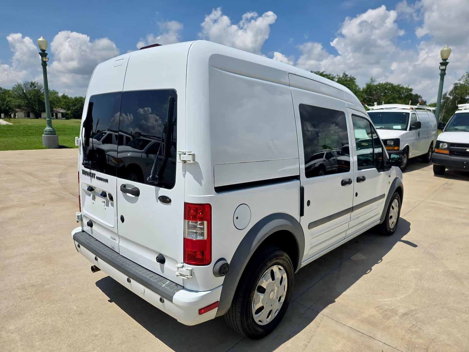 Used 2011 Ford Transit Connect - photo 7