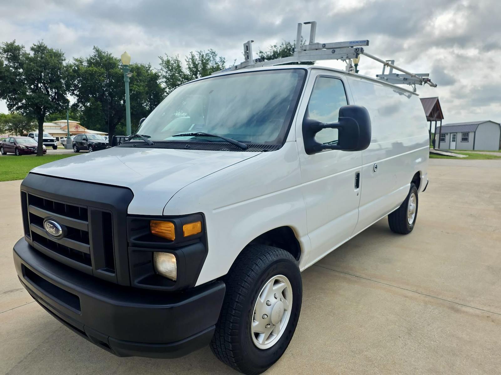 Used 2012 Ford E-250 - photo 1