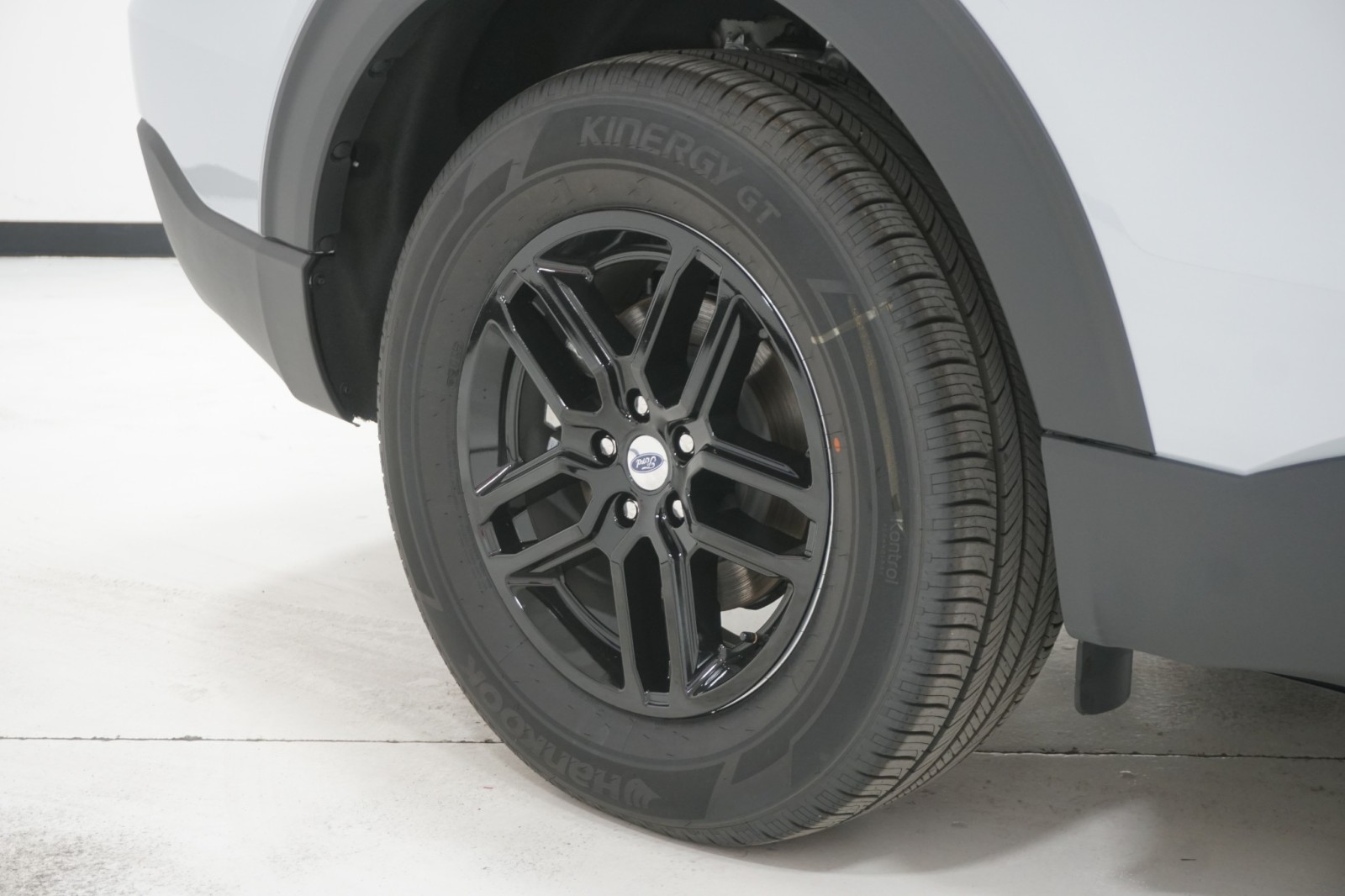 New 2026 Ford Explorer - photo 9