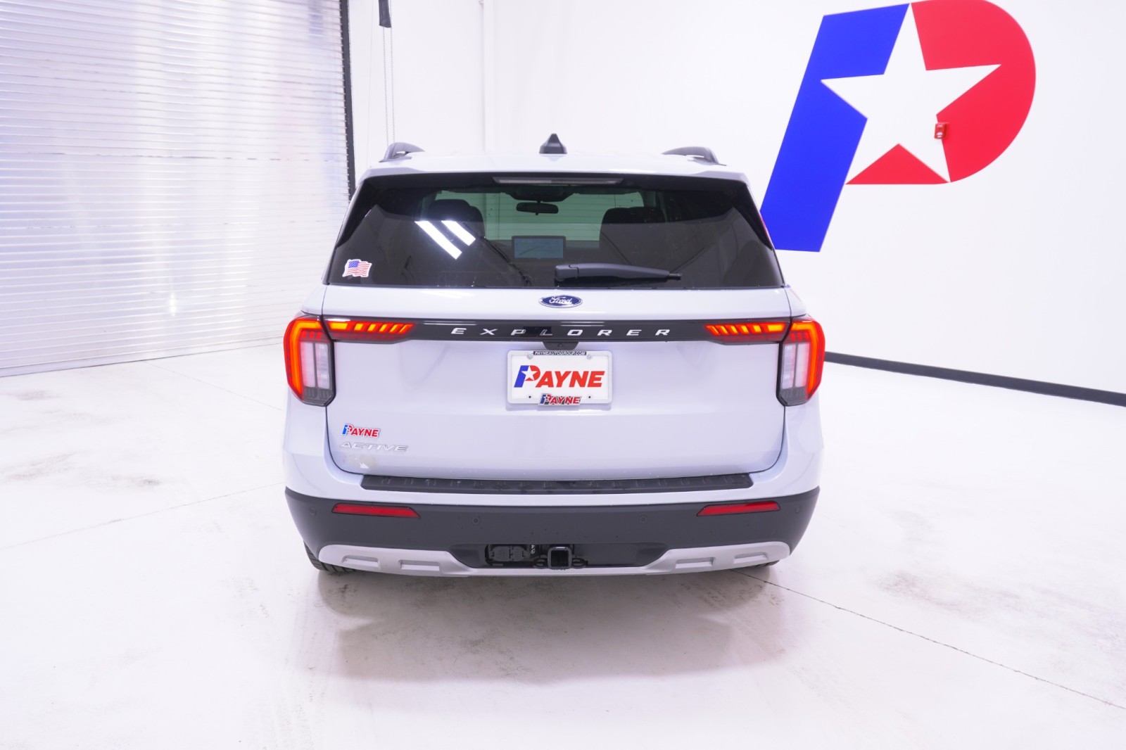 New 2026 Ford Explorer - photo 2