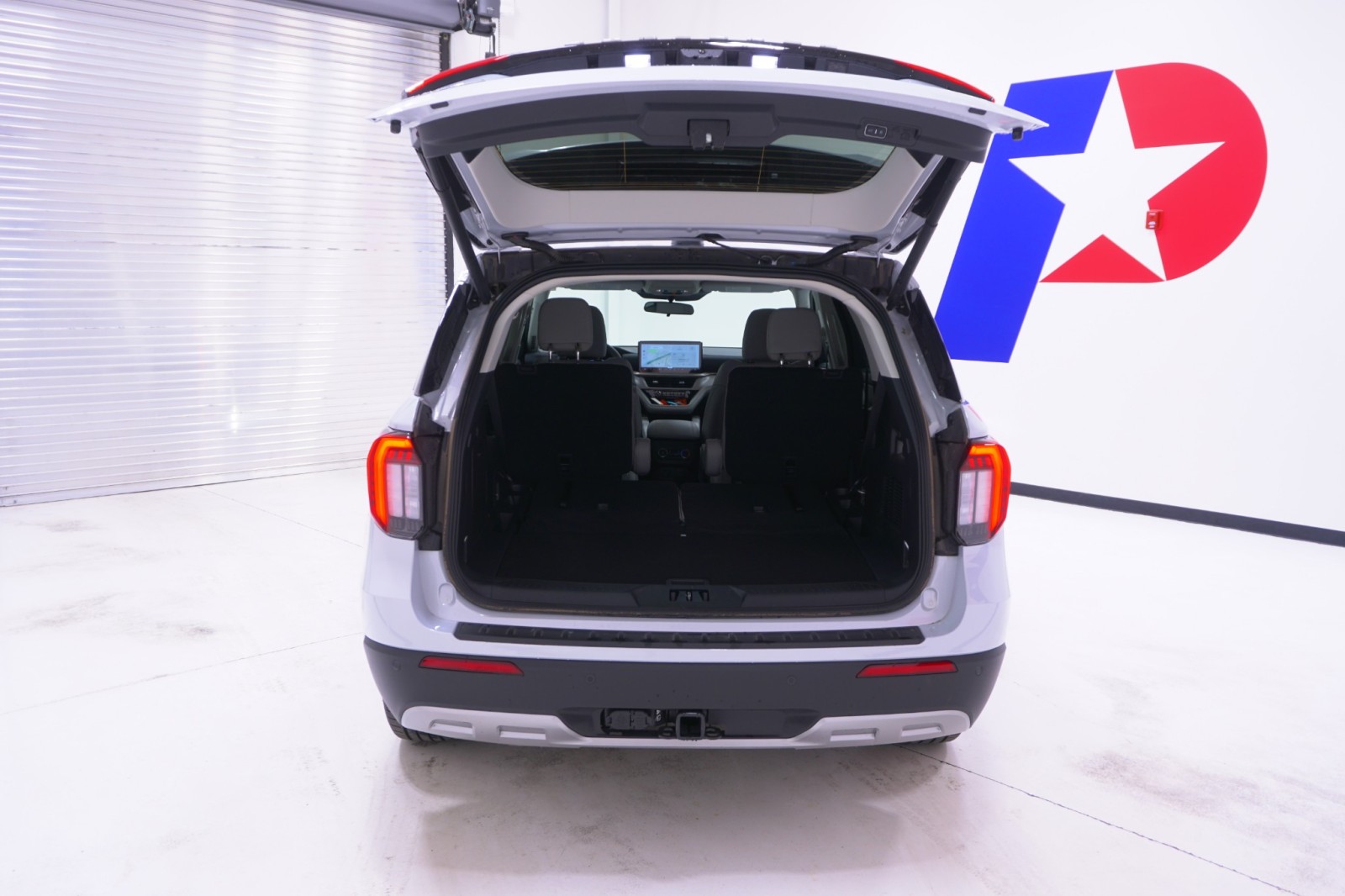 New 2026 Ford Explorer - photo 10