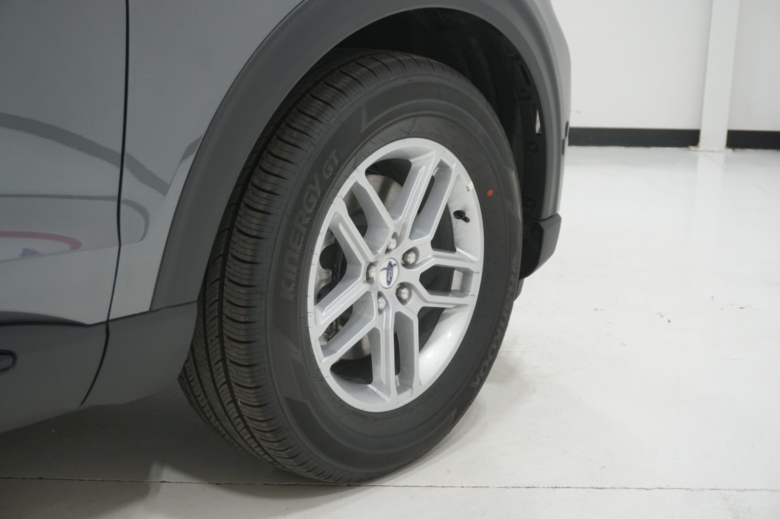 New 2026 Ford Explorer - photo 8