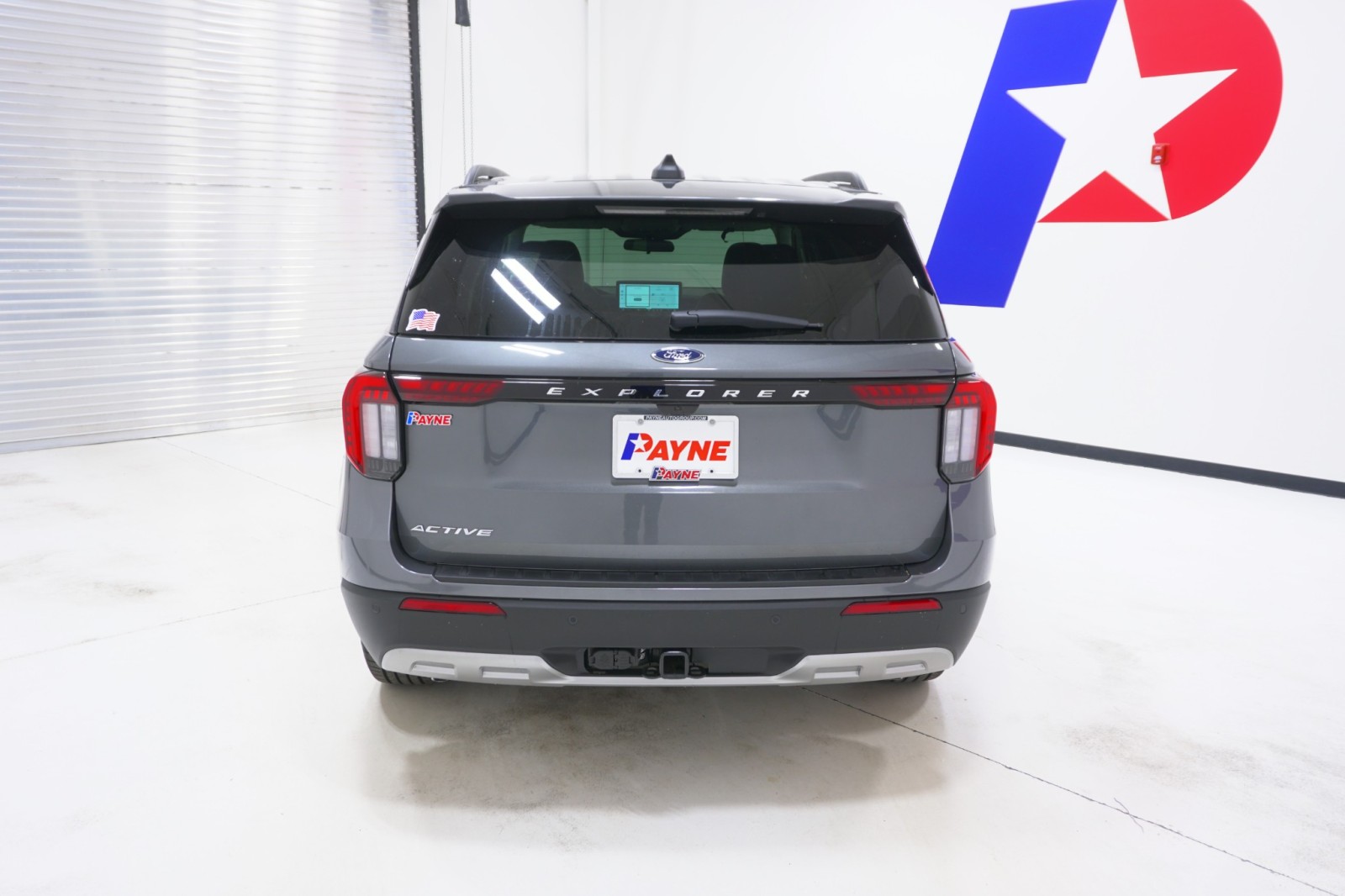 New 2026 Ford Explorer - photo 2