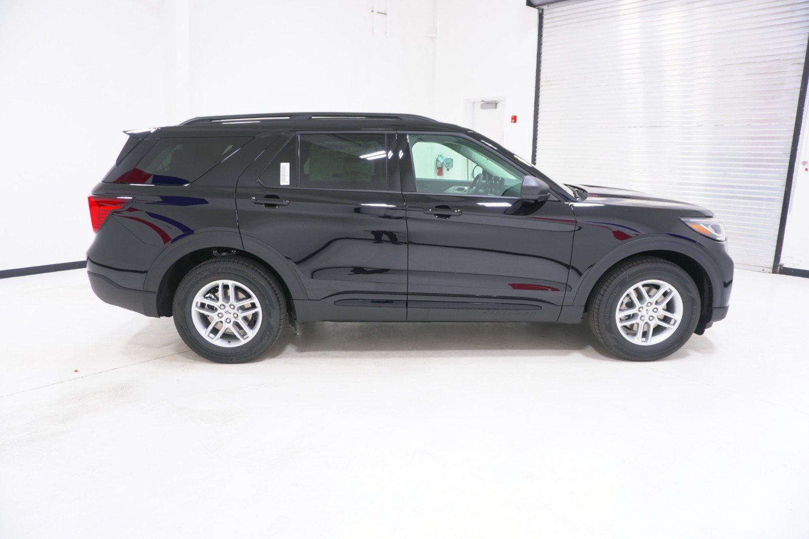 New 2026 Ford Explorer - photo 7