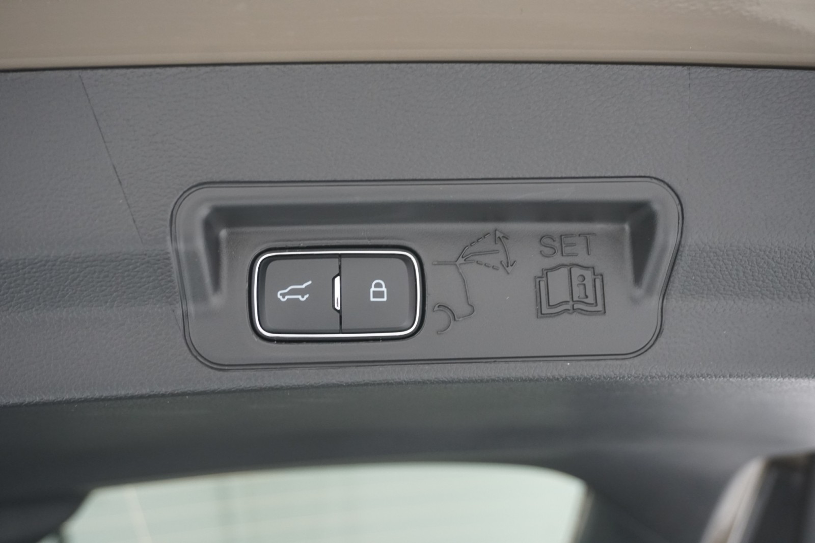 New 2026 Ford Explorer - photo 13
