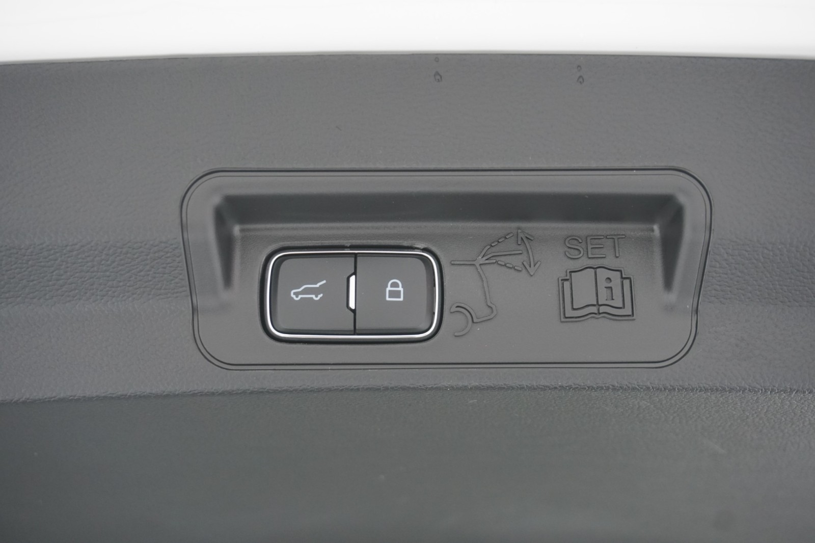 New 2026 Ford Explorer - photo 12