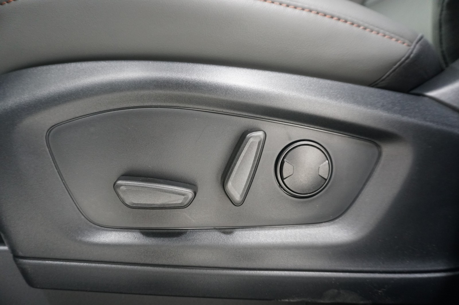 New 2026 Ford Explorer - photo 21