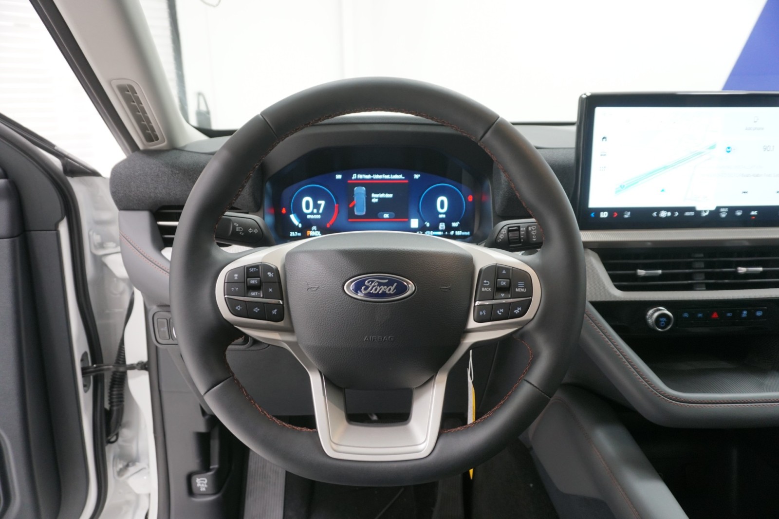 New 2026 Ford Explorer - photo 29