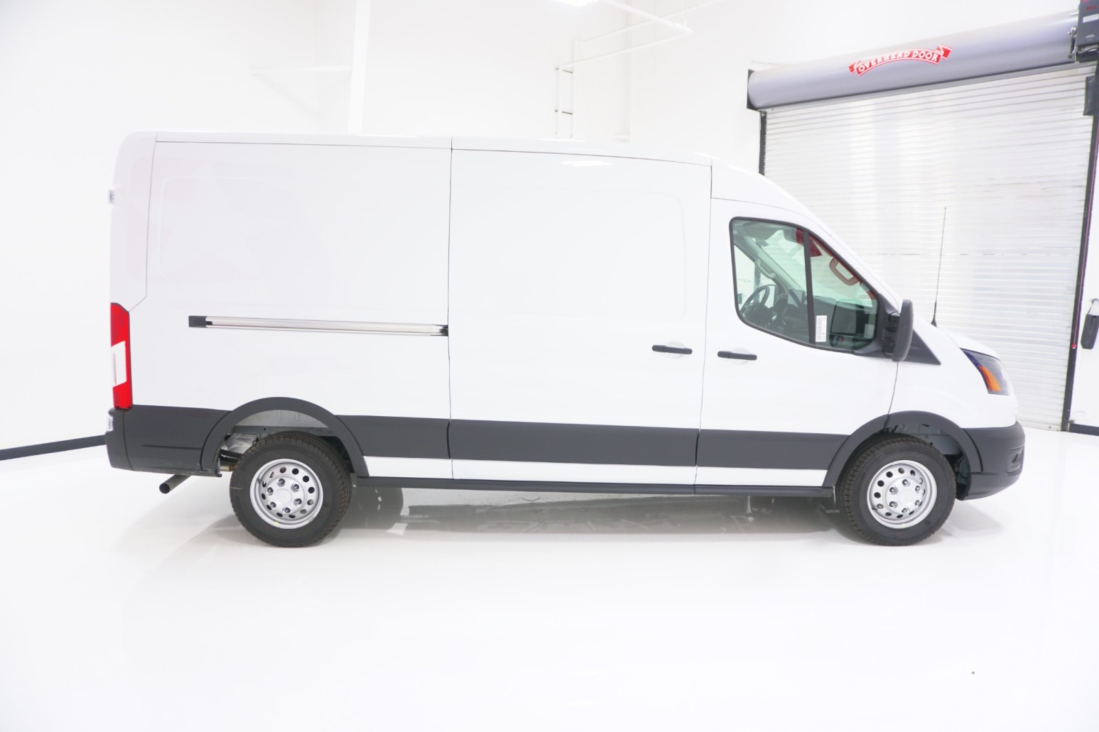 New 2026 Ford Transit 250 - photo 7