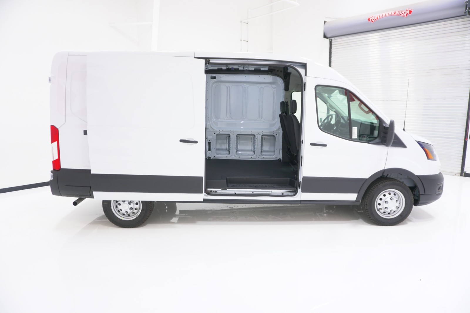 New 2026 Ford Transit 250 - photo 8