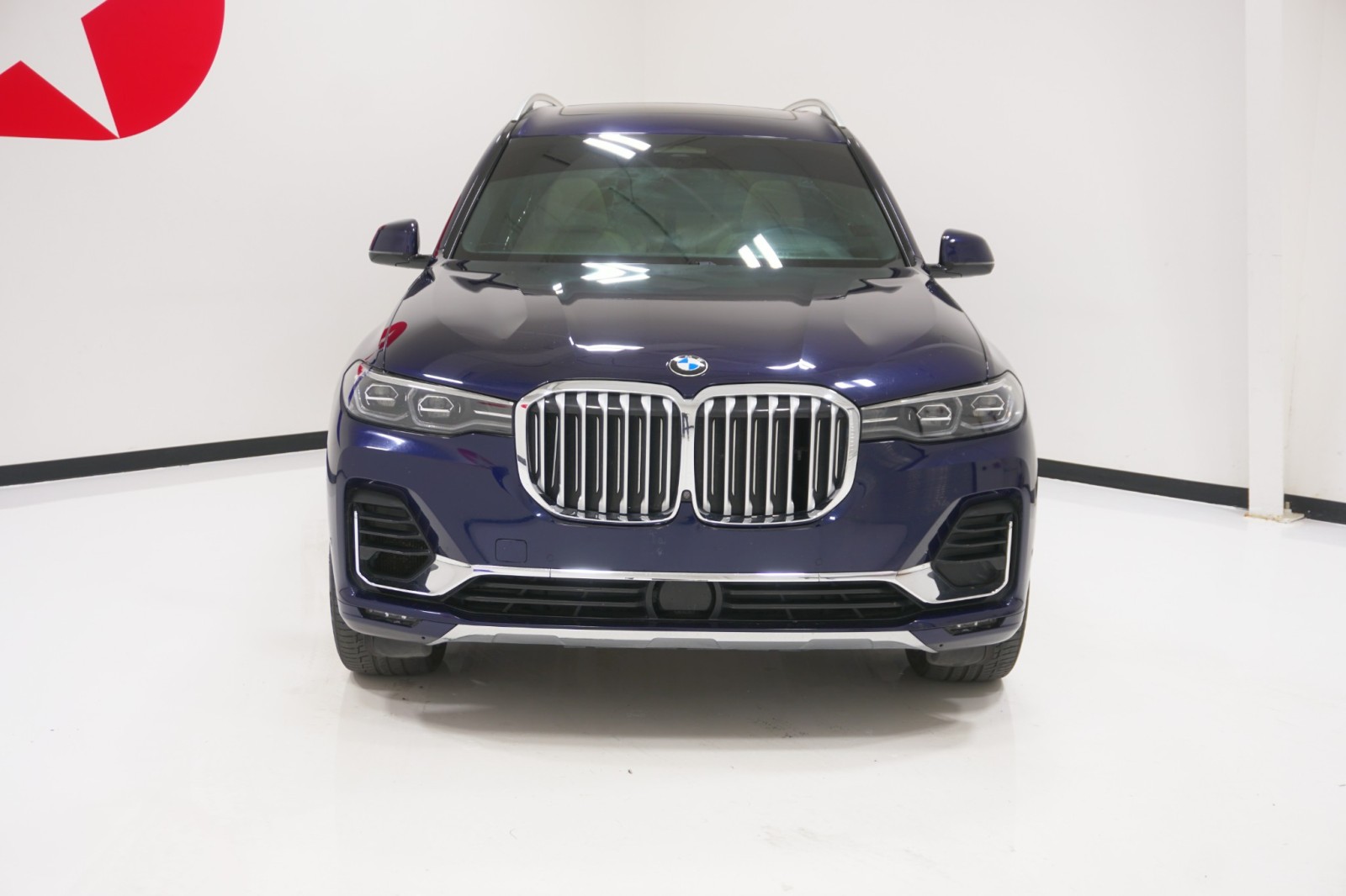 Used 2020 BMW X7 - photo 2