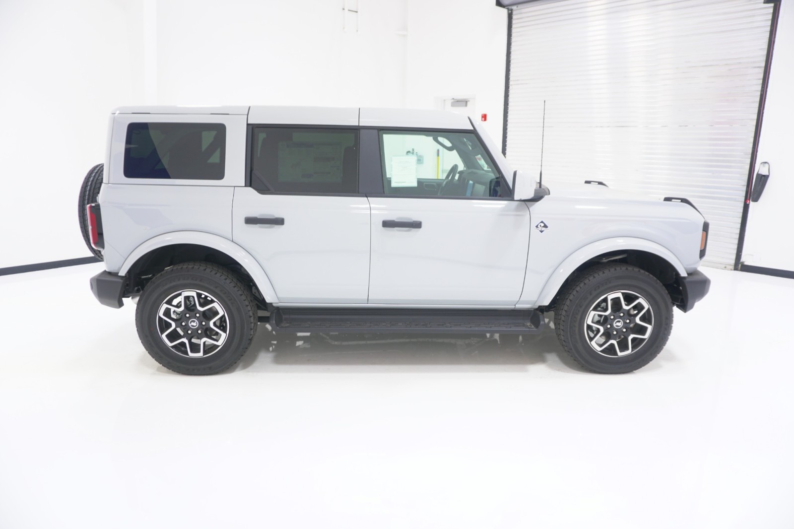 New 2026 Ford Bronco - photo 6