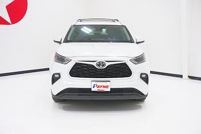 Used 2023 Toyota Highlander - photo 1