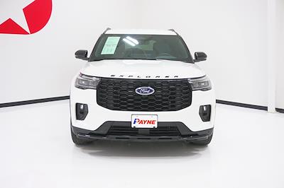 Used 2025 Ford Explorer - photo 1