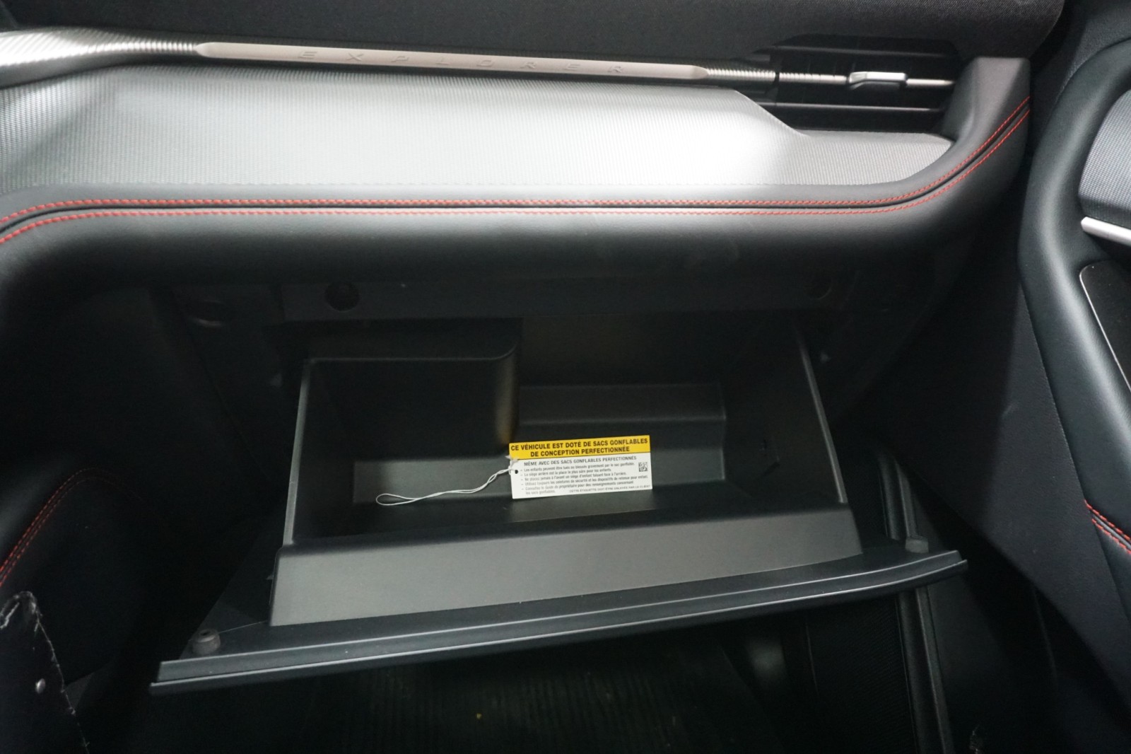 Used 2025 Ford Explorer - photo 47