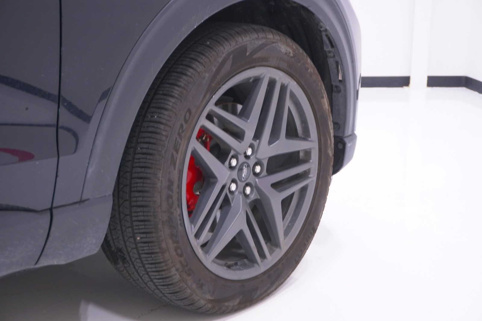 Used 2025 Ford Explorer - photo 7