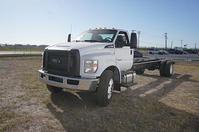 New 2027 Ford F-650 - photo 1