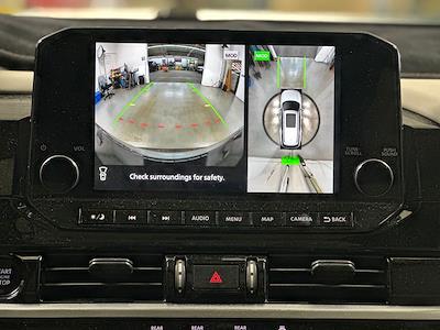 Used 2025 Nissan Pathfinder - photo 1