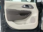 2018 Chrysler Pacifica FWD Minivan for sale #134360B - photo 17