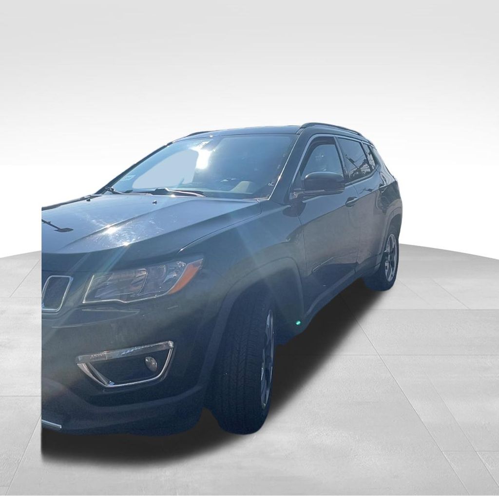 Used 2020 Jeep Compass - photo 2