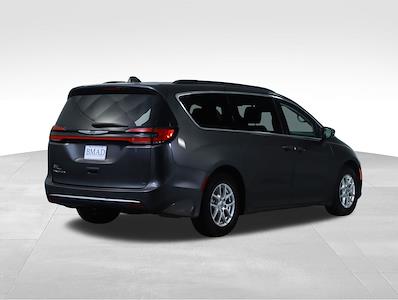 Used 2022 Chrysler Pacifica - photo 1