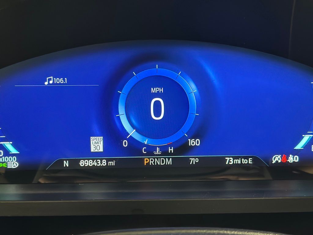 Used 2023 Ford Explorer - photo 8