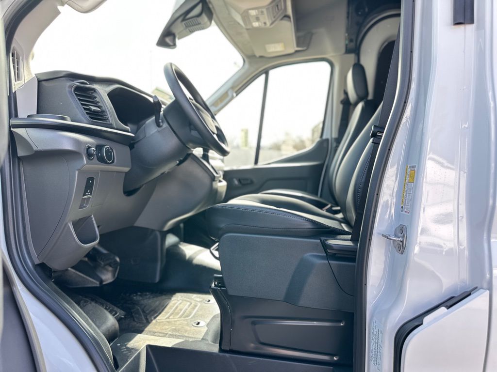 New 2026 Ford Transit 250 - photo 18