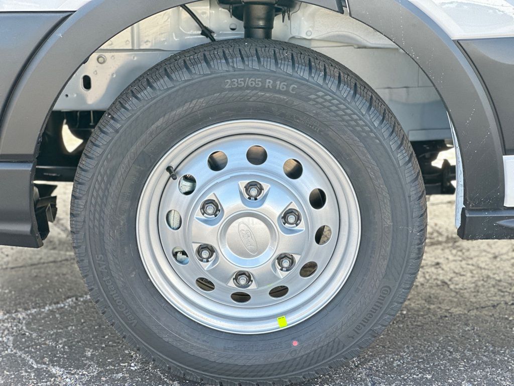 New 2026 Ford Transit 250 - photo 21