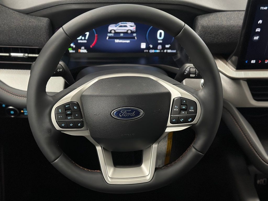 New 2026 Ford Explorer - photo 14