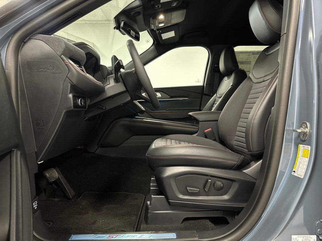 New 2026 Ford Explorer - photo 20