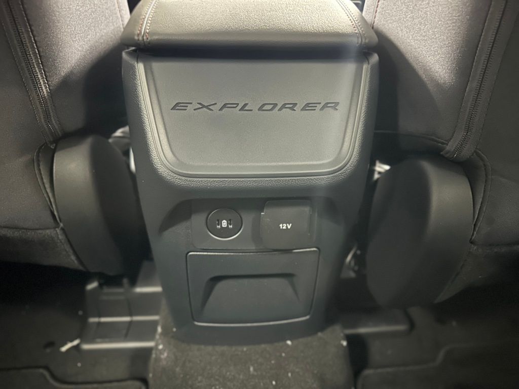 New 2026 Ford Explorer - photo 23