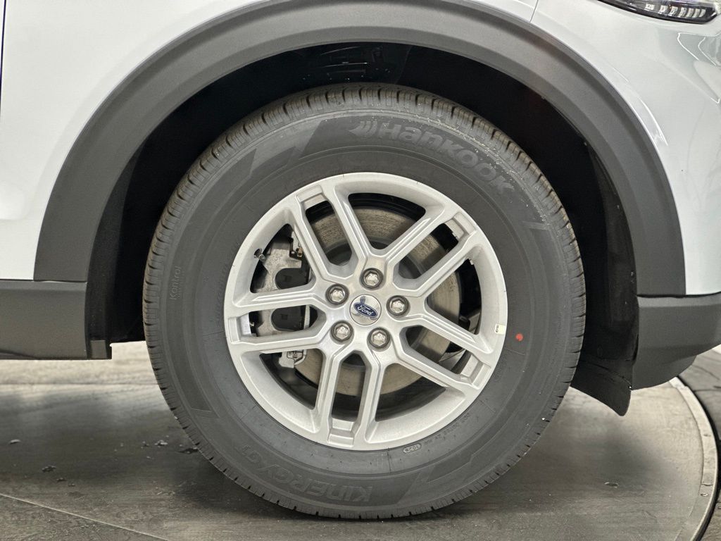 New 2026 Ford Explorer - photo 27