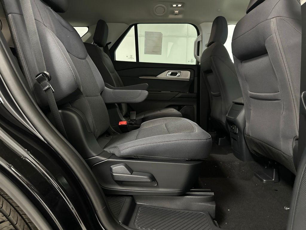 New 2026 Ford Explorer - photo 25