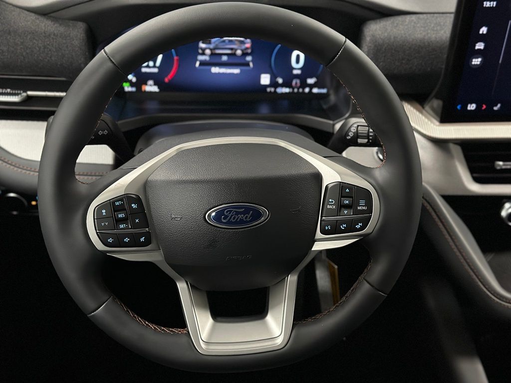 New 2026 Ford Explorer - photo 6
