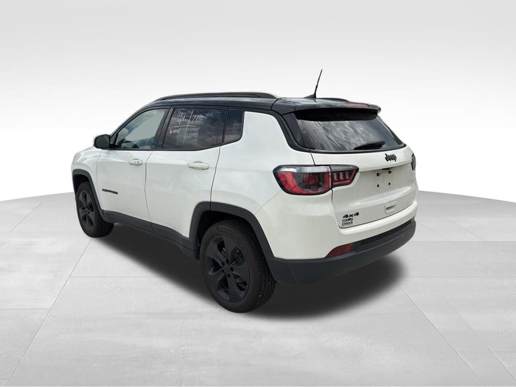Used 2020 Jeep Compass - photo 2