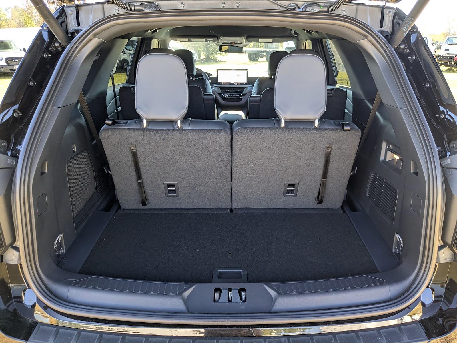 New 2026 Ford Explorer - photo 34